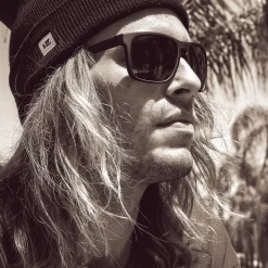 Lomax<VonZipper Shop